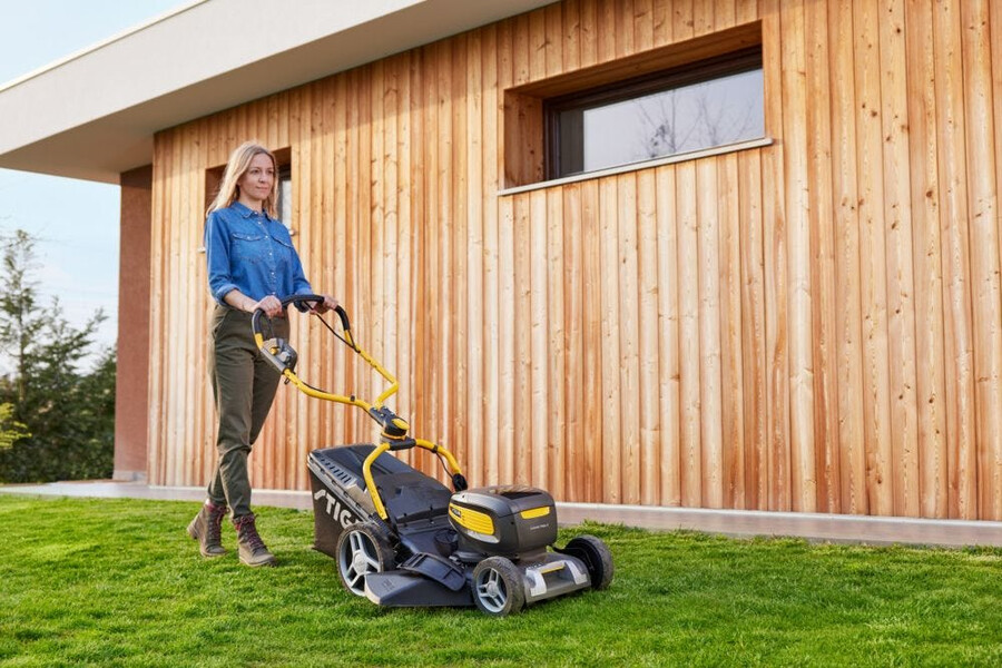 cortacésped inalámbrico - kit combi 748e v